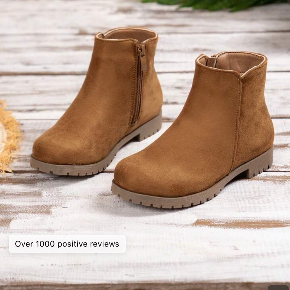 ✨3/$35✨SHEIN Kids Tan Suede-Look Ankle Boots with Side Zip